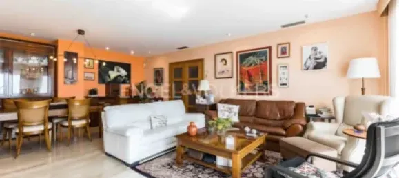 Dúplex de 4 dormitorios en Castelldefels, Spain No. 179134 2