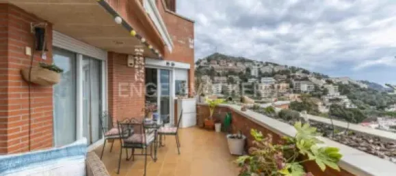 Dúplex de 4 dormitorios en Castelldefels, Spain No. 179134 14