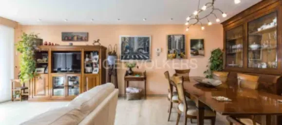 Dúplex de 4 dormitorios en Castelldefels, Spain No. 179134 6