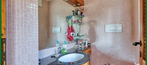 3 bedrooms Villa in Varese, Italy No. 82142 31