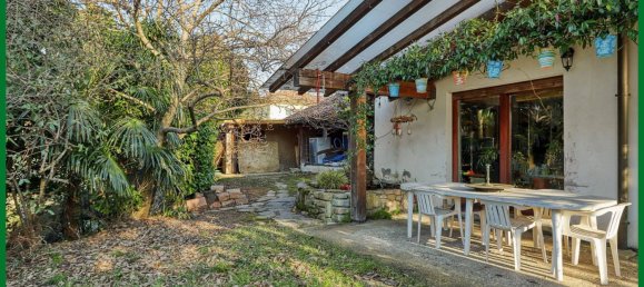 3 bedrooms Villa in Varese, Italy No. 82142 6