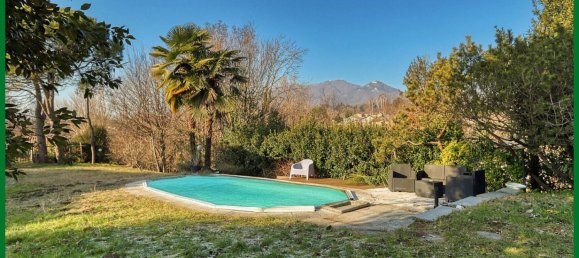 3 bedrooms Villa in Varese, Italy No. 82142 7
