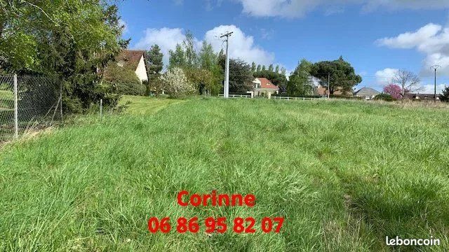 1600m² Land in Civray-de-Touraine, France No. 62987