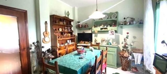 4 bedrooms Apartment in Cascina, Italy No. 380641 3