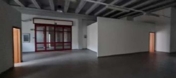 عقار تجاري في Sestu, Italy 417متر مربع رقم 309996 29