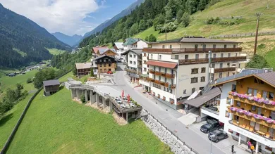 54 rooms Hotel in Kappl, Austria No. 218717