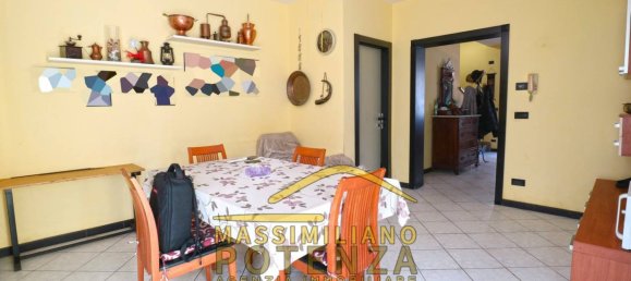 3 bedrooms House in Monsummano Terme, Italy No. 292090 5