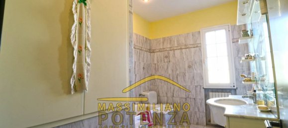 3 bedrooms House in Monsummano Terme, Italy No. 292090 16