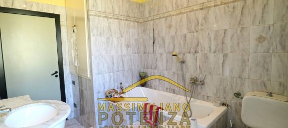 3 bedrooms House in Monsummano Terme, Italy No. 292090 14