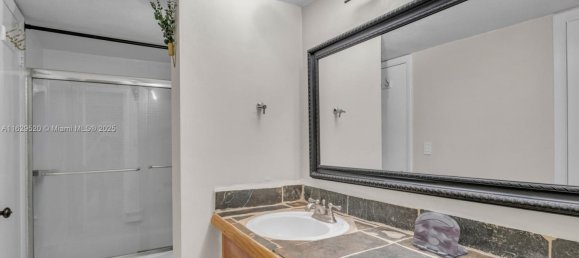 1 bedroom Commercial property for sale in Miami, Miami-Dade, Florida, USA № 614778 10