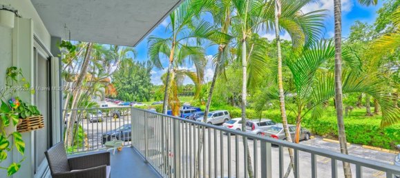 1 bedroom Commercial property for sale in Miami, Miami-Dade, Florida, USA № 614778 2