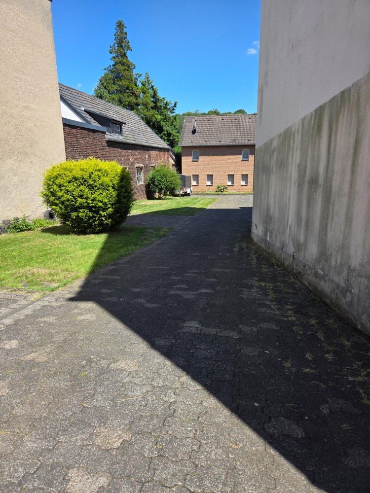 1 bedroom House in Bergisch Gladbach, Germany No. 330412