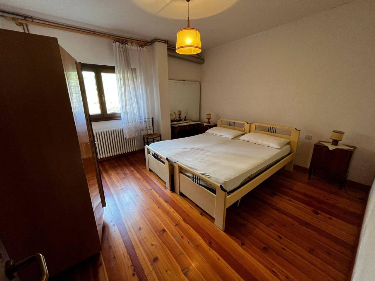 5 rooms Apartment in San Pietro di Cadore, Italy No. 90669