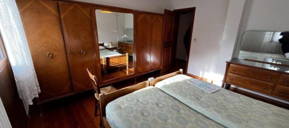 5 rooms Apartment in San Pietro di Cadore, Italy No. 90669 4