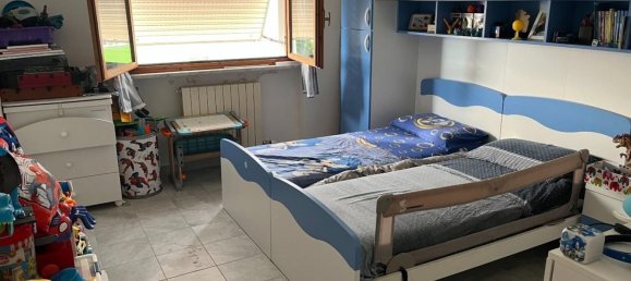 5 bedrooms Apartment in Massa, Italy No. 364667 16