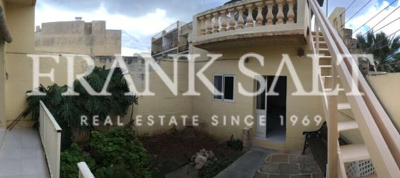 2 bedrooms Maisonette in Victoria, Malta No. 5613 3