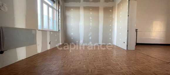 4 bedrooms House in Tergnier, France No. 160313 11