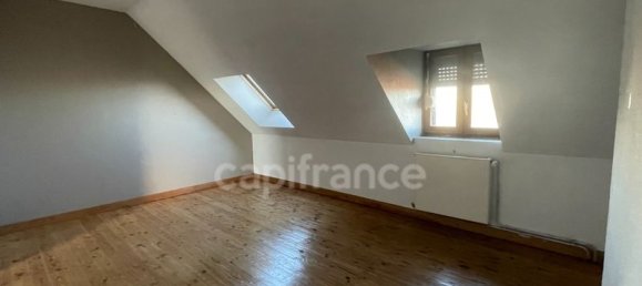 4 bedrooms House in Tergnier, France No. 160313 34