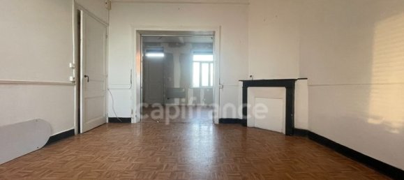 4 bedrooms House in Tergnier, France No. 160313 9