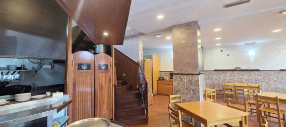 Propiedad comercial en Gijón, Spain 313 m² No. 149769 7