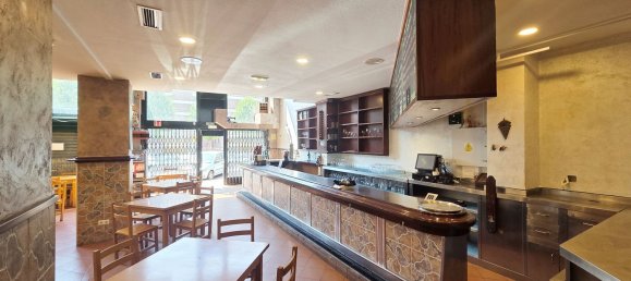 Propiedad comercial en Gijón, Spain 313 m² No. 149769 17