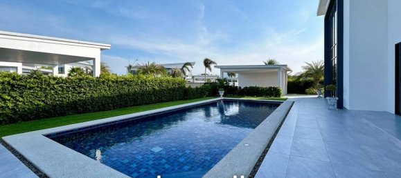 4 bedrooms Villa in Cha-am, Thailand No. 13901 7