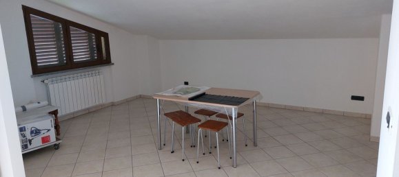 4-Zimmer Doppelhaus in Ponte Buggianese, Italy, Nr. 289361 12