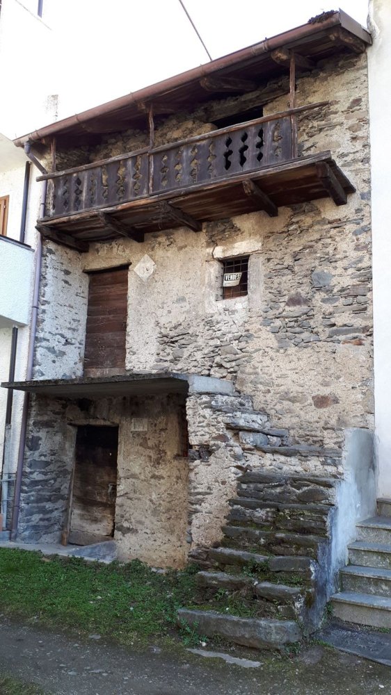 Studio in Cosio Valtellino, Italy No. 255219