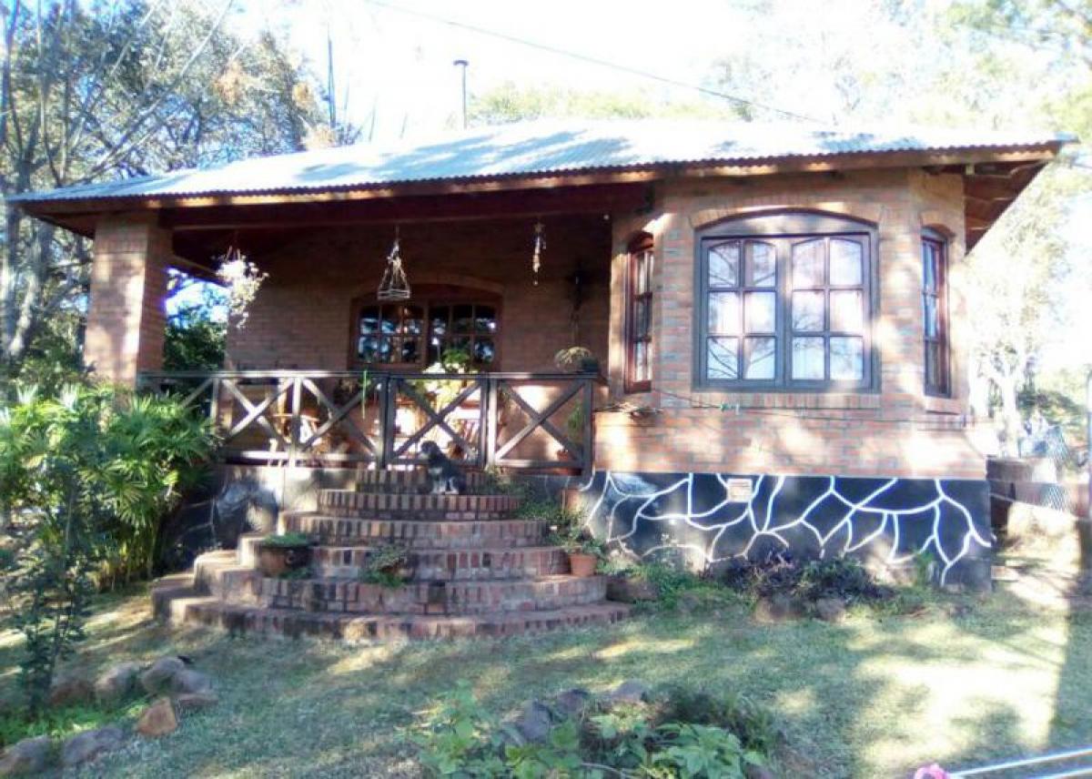 3 bedrooms House in Misiones, Argentina No. 52159