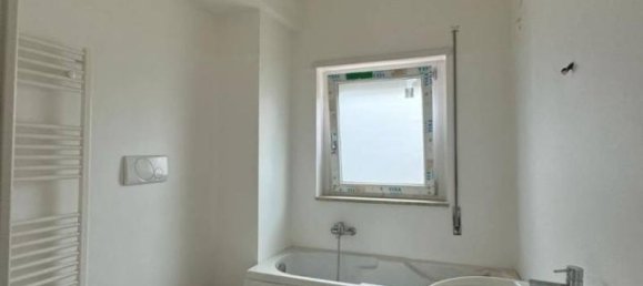 4 rooms Apartment in Lamezia Terme, Italy No. 35250 7