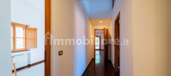 Villa T4 em Osimo, Italy N.º 206995 2