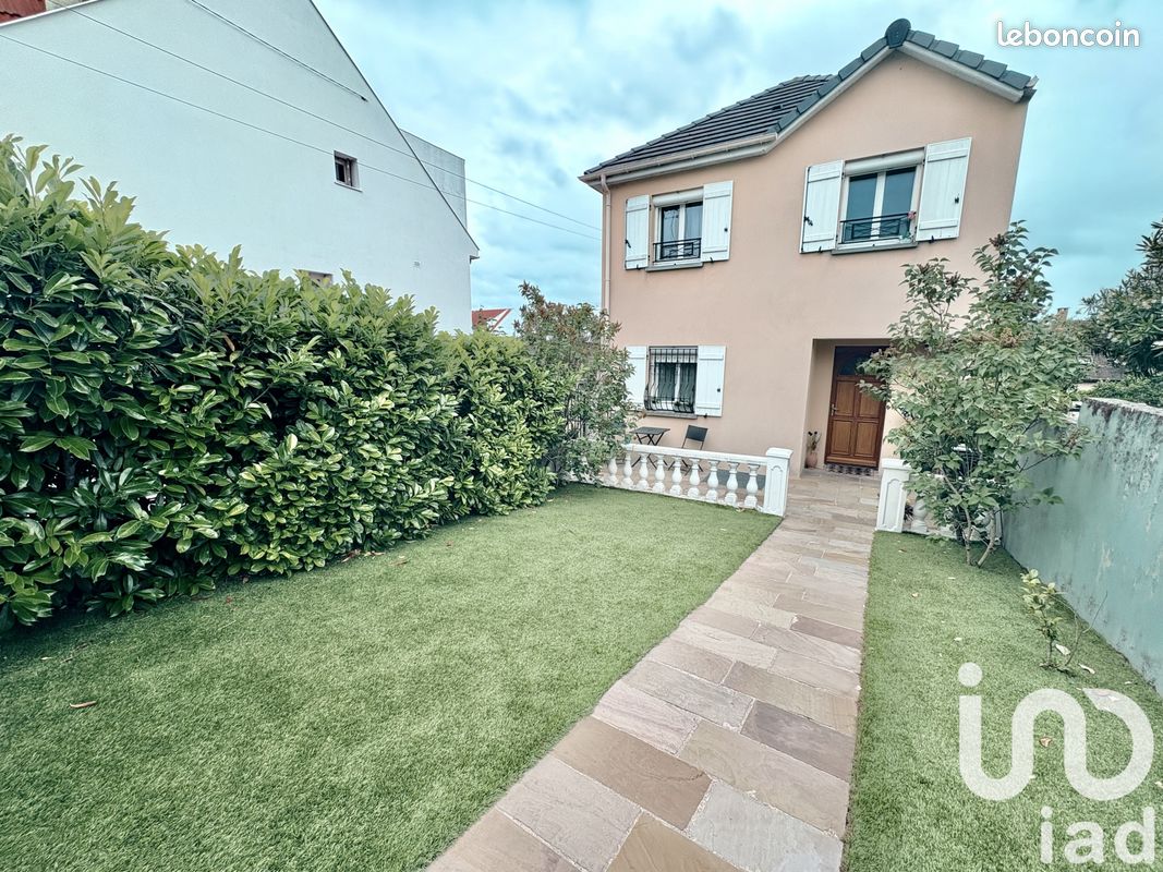 4 غرف نوم منزل في Bezons, France رقم 288734