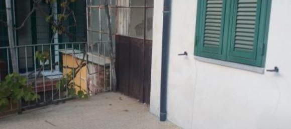 Дом с 5 комнатами в Гарессио, Италия № 231059 4