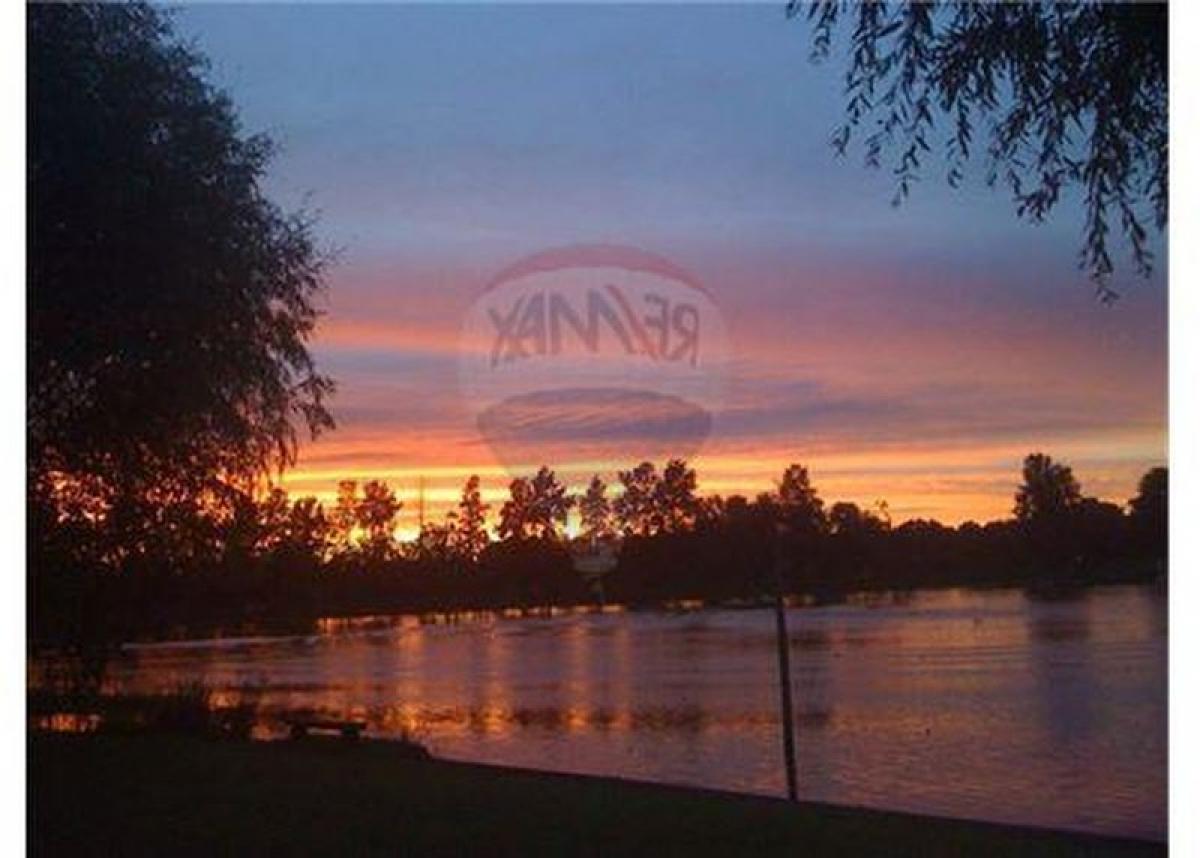 1 bedroom Land in Escobar, Argentina No. 121581