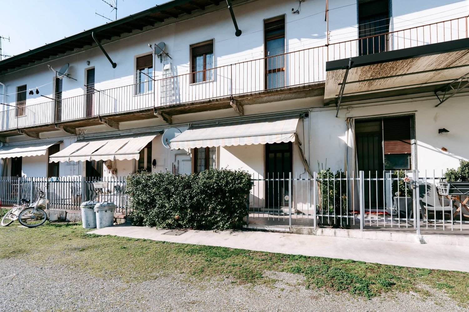 Dúplex de 3 habitaciónes en Lissone, Italy No. 220871