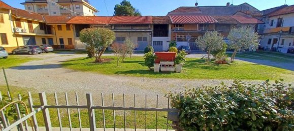 Dúplex de 3 habitaciónes en Lissone, Italy No. 220871 26