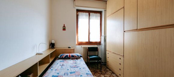 Dúplex de 3 habitaciónes en Lissone, Italy No. 220871 13