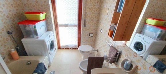 Dúplex de 3 habitaciónes en Lissone, Italy No. 220871 45