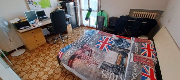 Dúplex de 3 habitaciónes en Lissone, Italy No. 220871 39