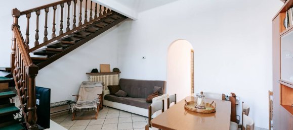 Dúplex de 3 habitaciónes en Lissone, Italy No. 220871 2