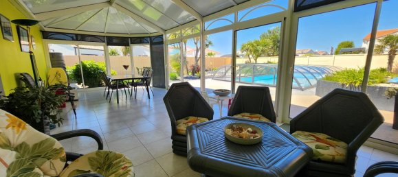 3 Schlafzimmer Villa in Saint-Hilaire-de-Riez, France, Nr. 102432 4