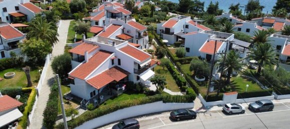 3 bedrooms Property in Polygyros, Greece No. 1951 2