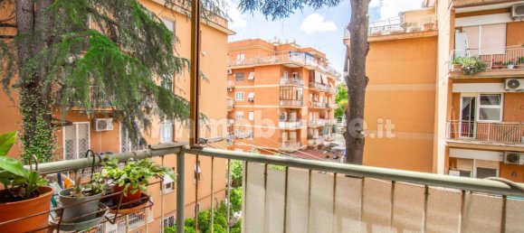 3 bedrooms Apartment in Rome, Italy No. 307682 28