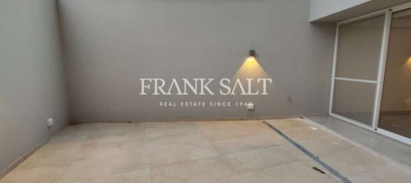 Maisonette de 2 dormitorios en Ta' Xbiex, Malta No. 2712 5