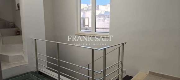 3 bedrooms Townhouse in Rabat, Malta No. 3000 4