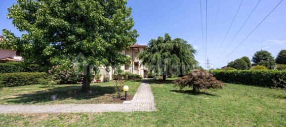 3 bedrooms Apartment in Truccazzano, Italy No. 319941 25