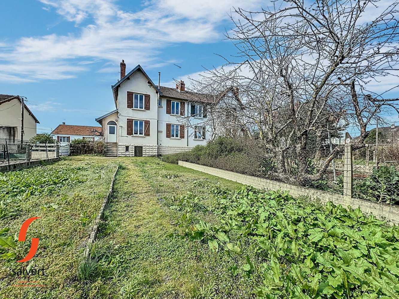 Casa T2 em Montlucon, France N.º 201068