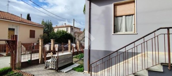 Вилла с 6 комнатами в Фолиньо, Италия № 156884 12