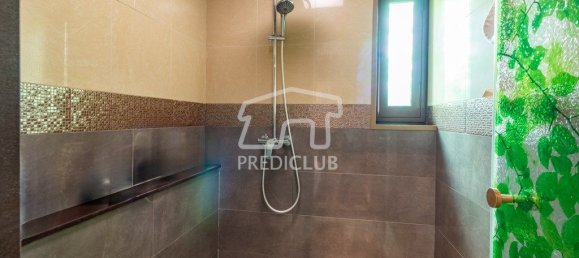 Дом с 4 спальнями в Фуншал, Португалия № 99702 45