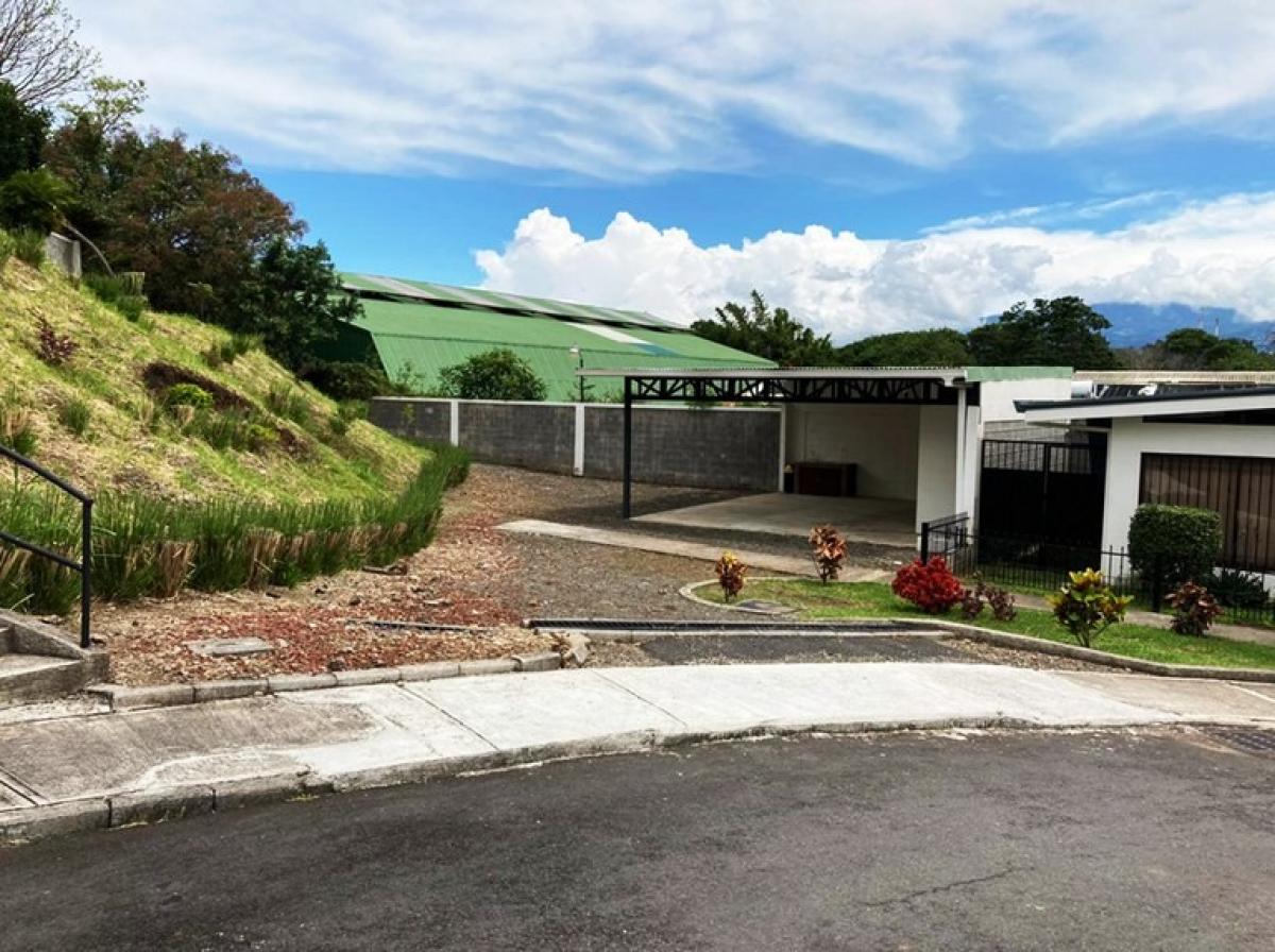 3 dormitorios сasa en venta en Moravia, San José, Costa Rica № 1134
